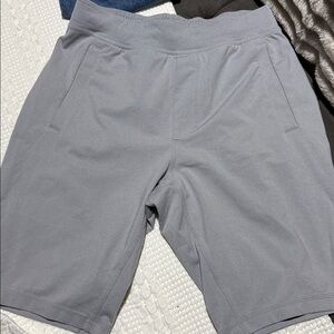 Lululemon light gray Athletic Shorts Elastic Waistband